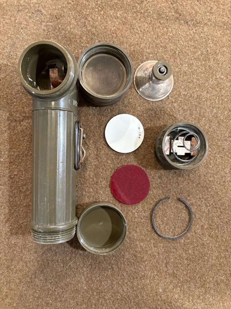 Original WW2 USGI TL-122D Flashlight