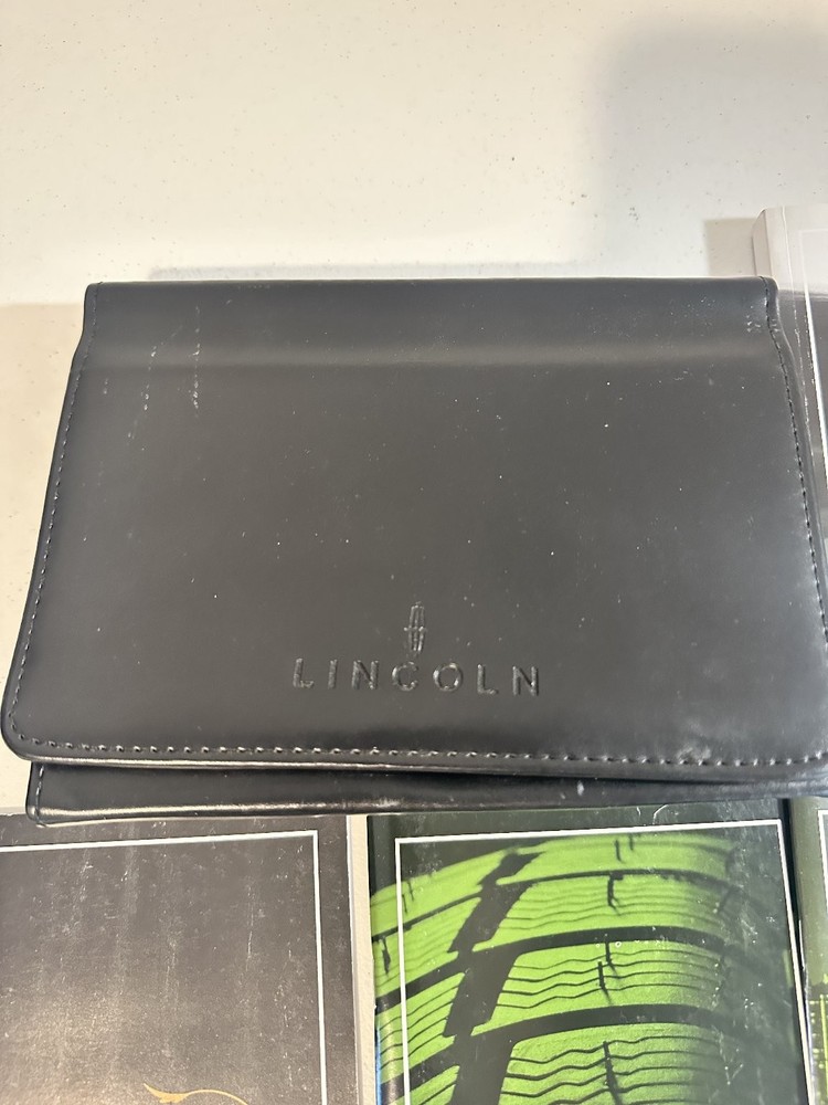 2012 Lincoln MKZ Owner's Manual Set