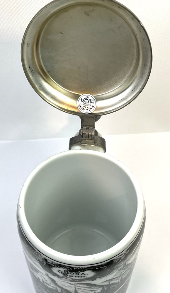 Porcelain Beer Mug with Tin Lid
