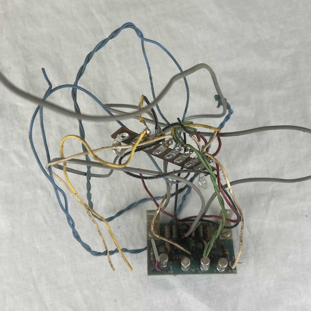 Heathkit AA-1640 Power Switch Board Connecter Terminal