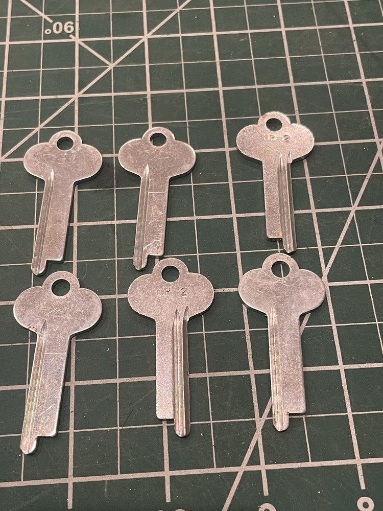 6 Flat Safty Deposit Drop Safe Keys Locksmith Lock Uncut