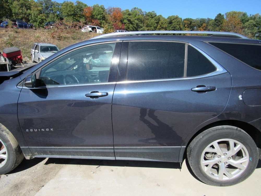 EQUINOX 2019 Glove Box 997515