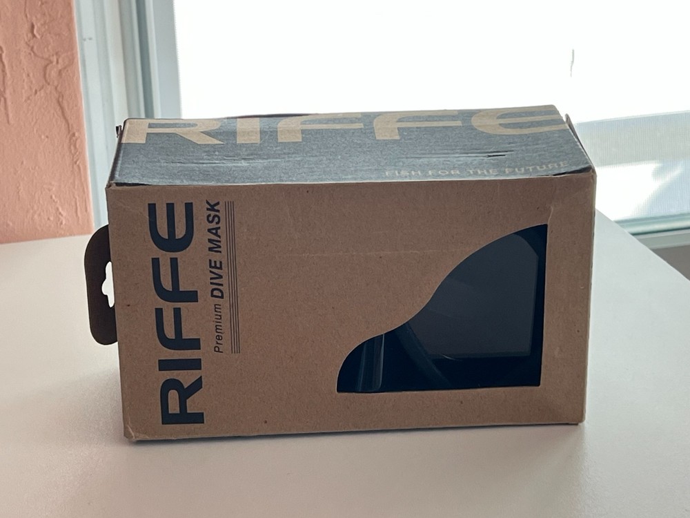 Riffe Frameless Mask - Black w/ Clear Lens - Open Box