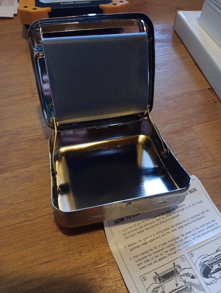 AUTO matic Harley Davidson CIGARETTE ROLLING BOX