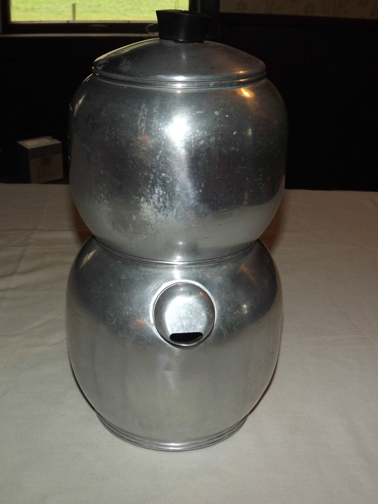 VINTAGE KITCHEN 1950S WEST BEND KWIK DRIP 15" HIGH 18 CUP COFFEE MAKER
