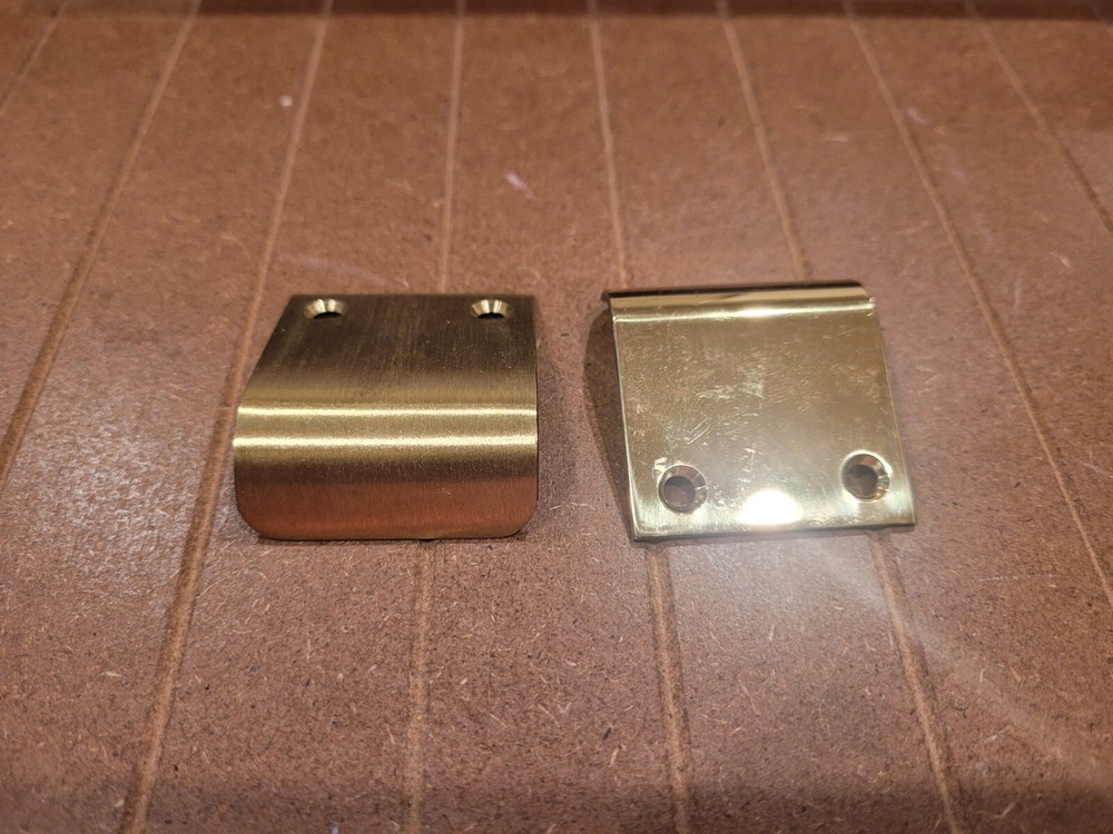 1 1/2" Long Edge Pull in Brass by Colonial Bronze