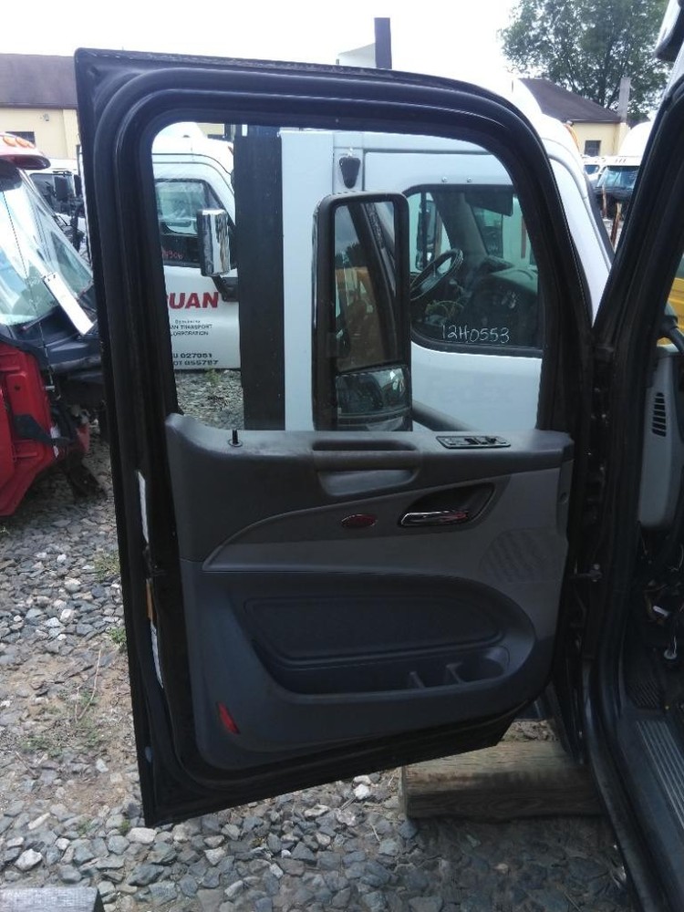 Replaces 2015 PETERBILT 579 CAB , MD