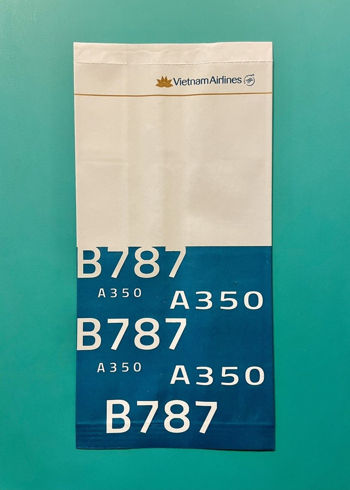 VIETNAM AIRLINES BARF BAG#2