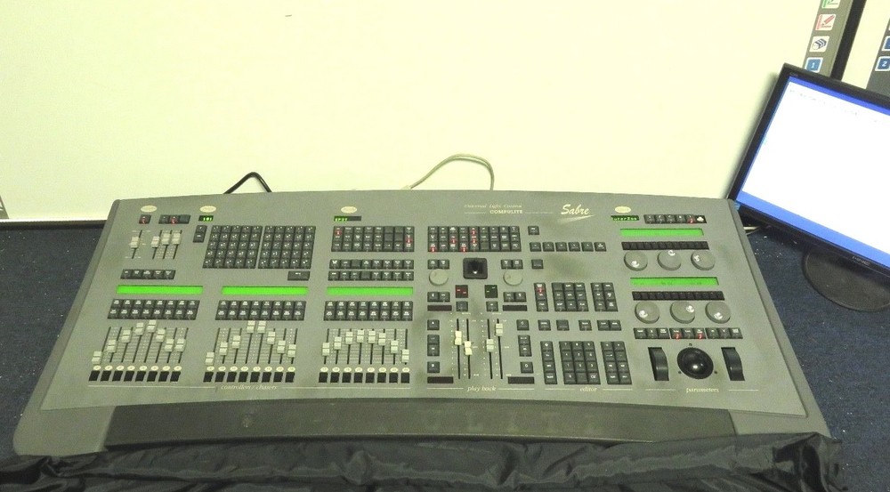 Compulite Sabre Lighting Console Lighting Controller Mixing Console