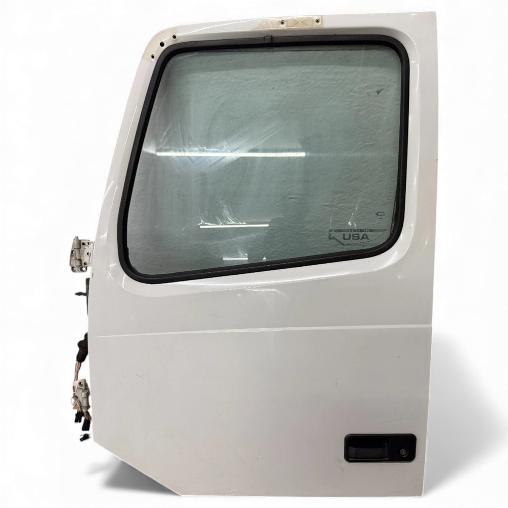 VOLVO VNL Gen 2 DOOR ASSEMBLY FRONT LEFT, Driver Side - White