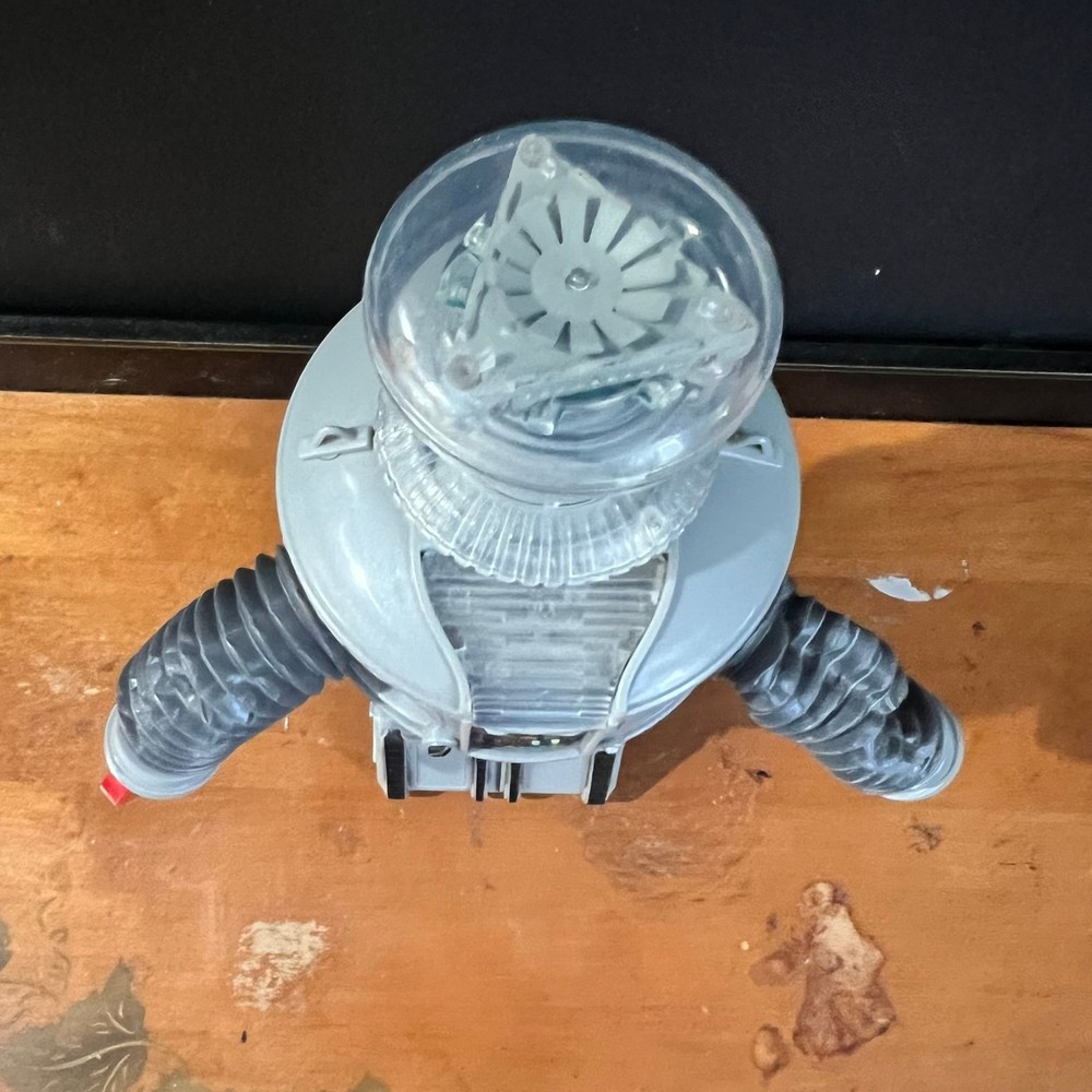 Diamond Select Lost in Space B-9 Electronic Robot 11-inch Figure
