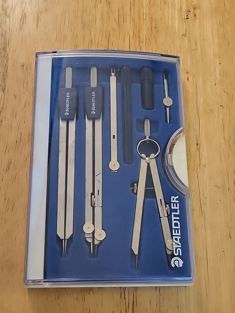 Staedtler Model 559 09 Student Drafting Class Compass 7pc set & OG Hard Case
