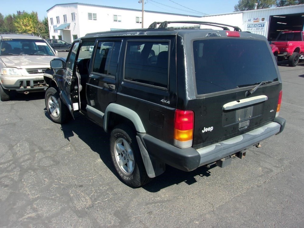 CHEROKEE 1997 Rear View Mirror 30900257