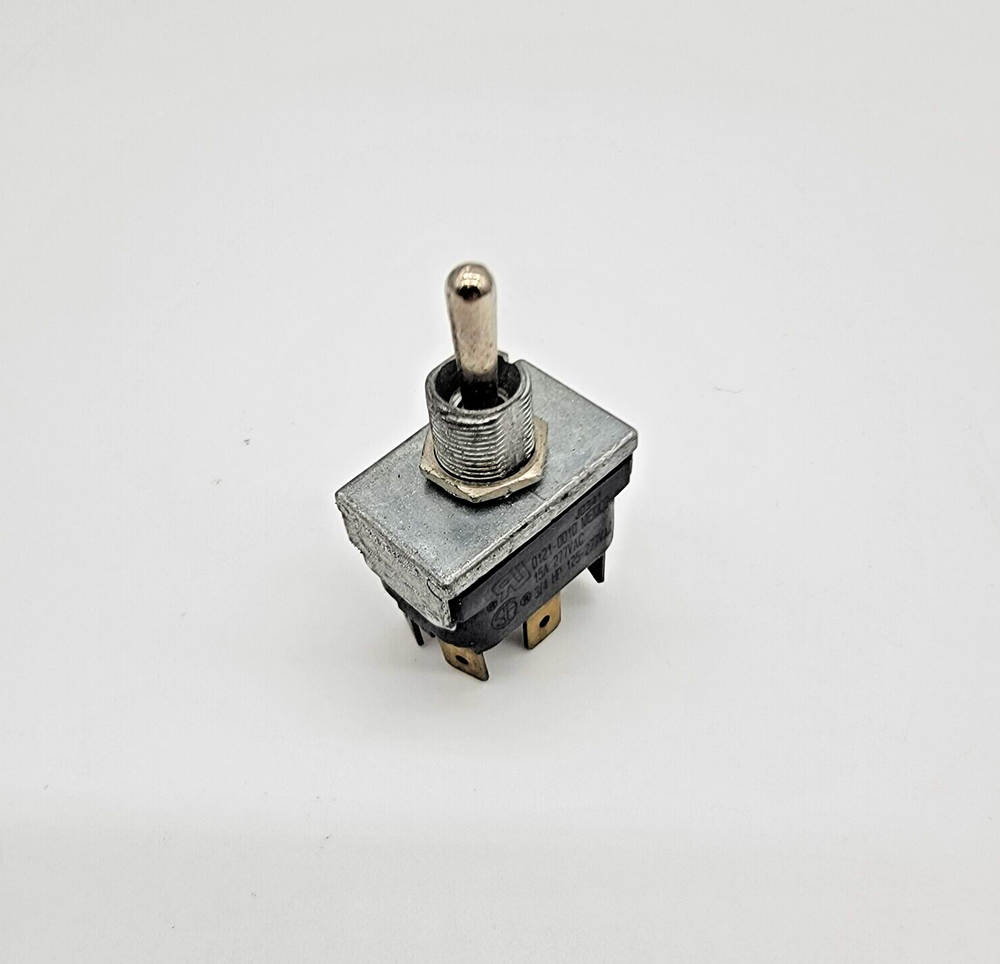 0121-0010 3-Position Toggle Switch