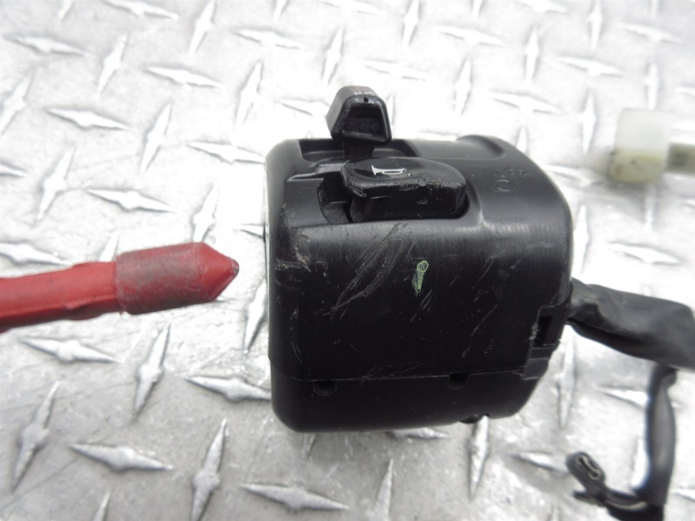 2016 16-19 Indian Scout Left Switch Handlebar Clutch Control Perch