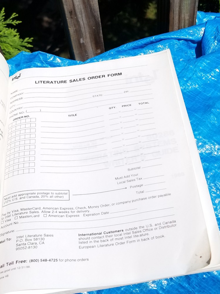 2 VINTAGE ELECTRONICS BOOKS 1986,'88 INTEL OPERATING SYSTEMS 80286 TOOLS CATALOG