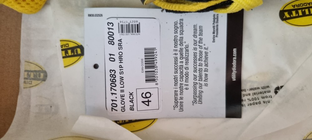 DIADORA SHOES