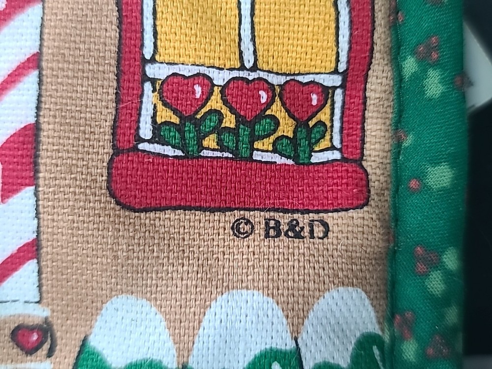 Christmas House Pot Holder