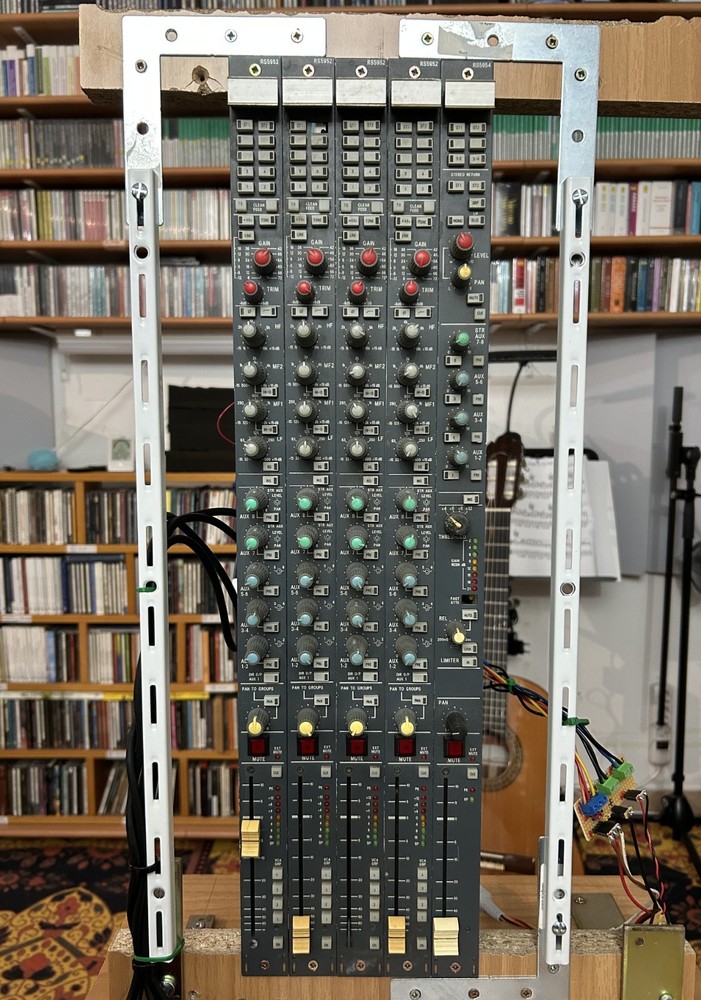 Soundcraft B800 mono channel module/group module