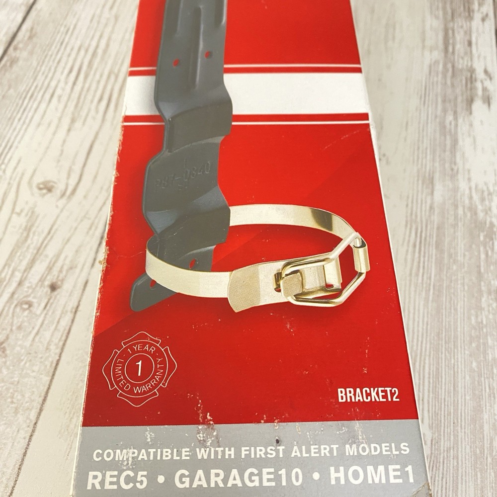 First Alert Mounting Bracket for Fire Extinguisher bracket2, NEW