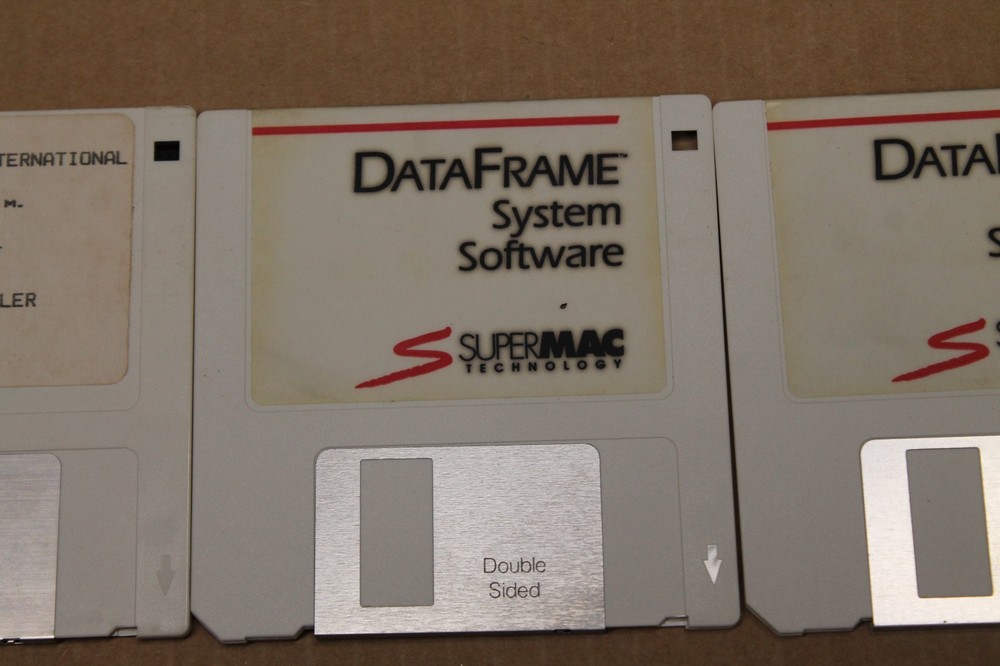 Data Frame System Software for Macintosh & Storage Technology 3.5" Floppy Disk