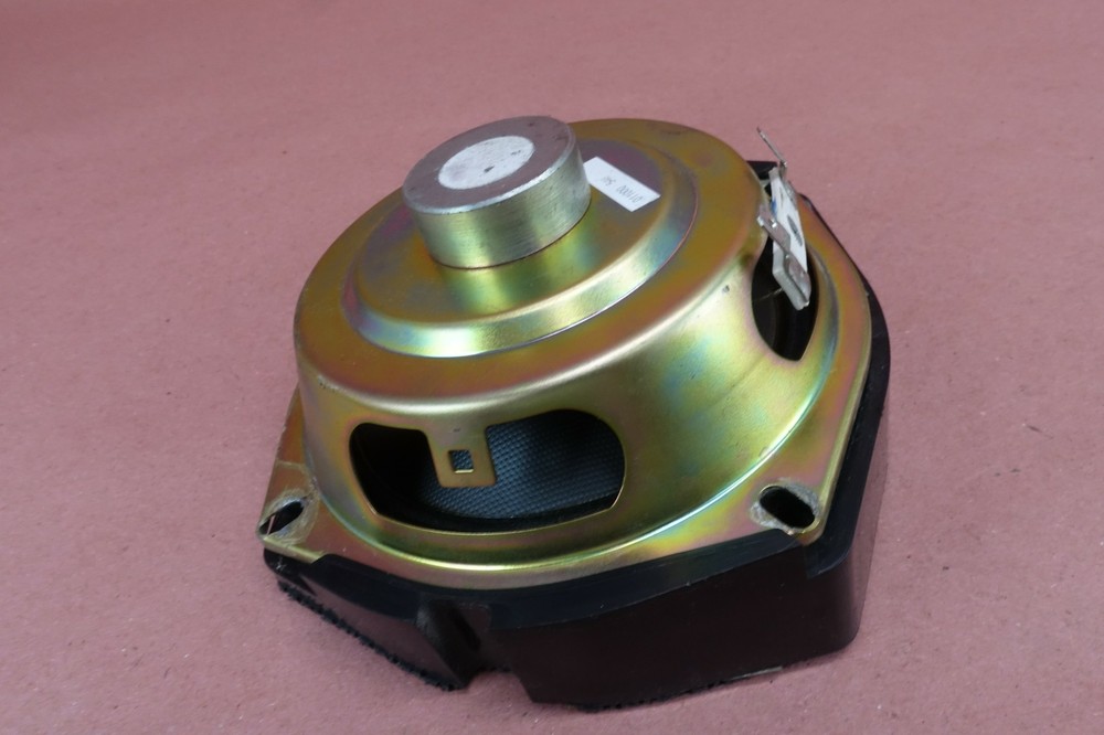 2000-2005 Harley Davidson Electra Glide AUDIO SPEAKER