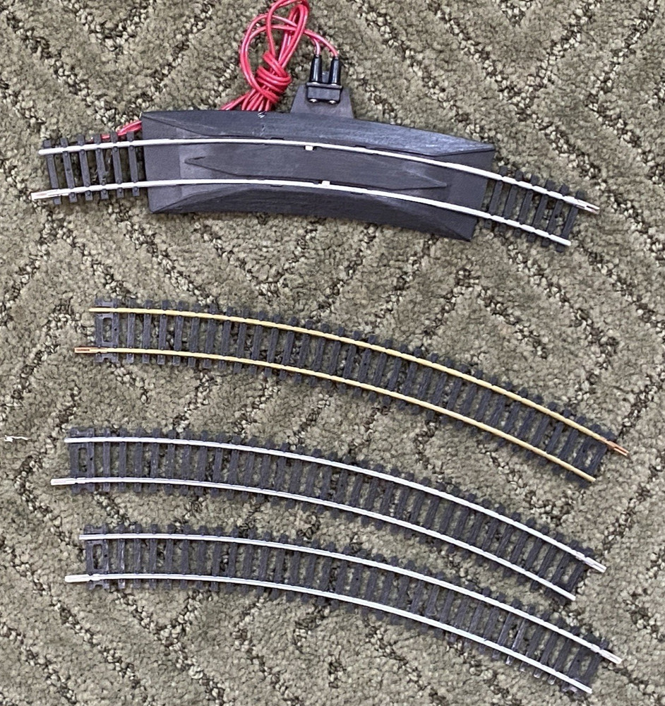 Tyco HO Scale Train Tracks Lot ~35 Pc. Bundle Trains, Tracks, & Transformer