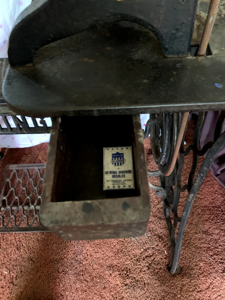 antique shoemaker machine