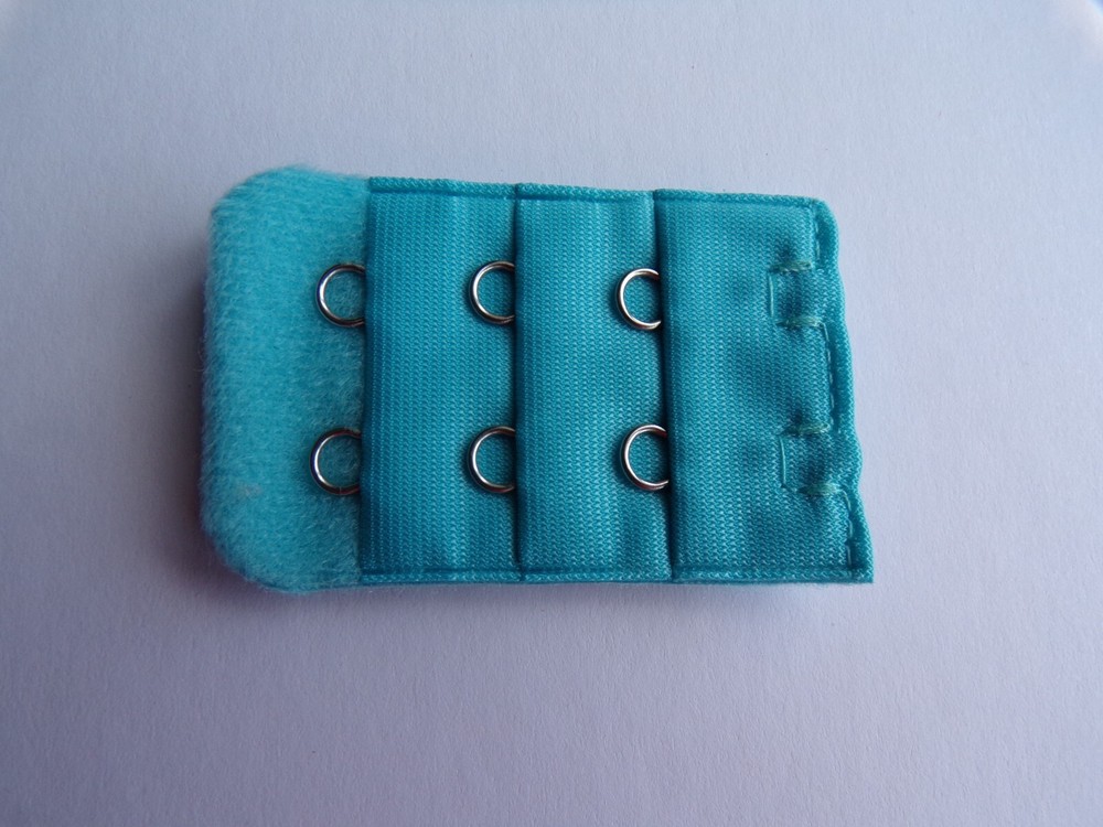 BRA EXTENDER Sally’s ® - 2 HOOKS 3 POSITIONS - 2 PIECE PACK