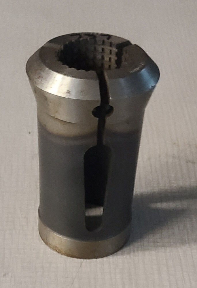 SIZE 22 RIBBED COLLET