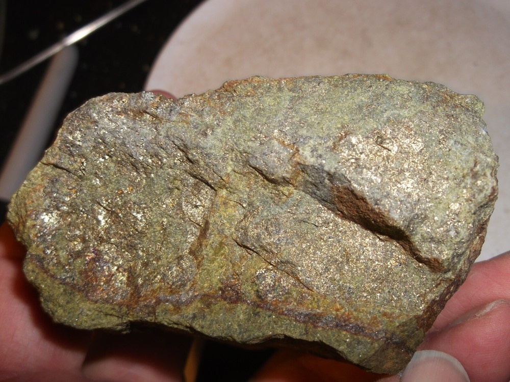 Gold, silver, copper, 418 grams samples ,ore high grade .