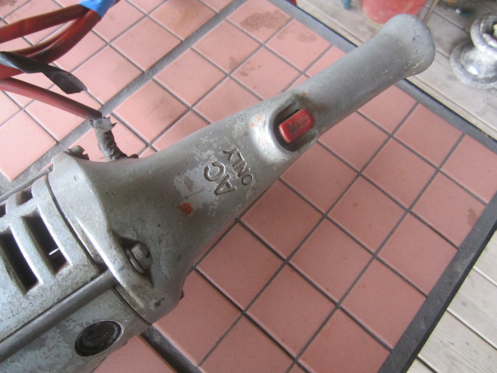 Ridgid 700 Pipe Threader Threading Machine - BUILT LIKE A TANK!!