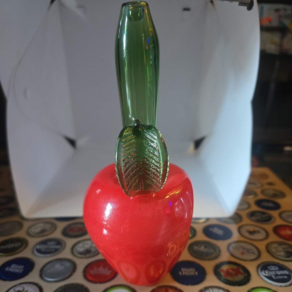 Apple Glass Tobacco Pipe 7" Spoon