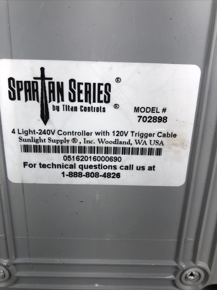 Titan Controls Spartan Series 4 Light Controller 240V Model 702898