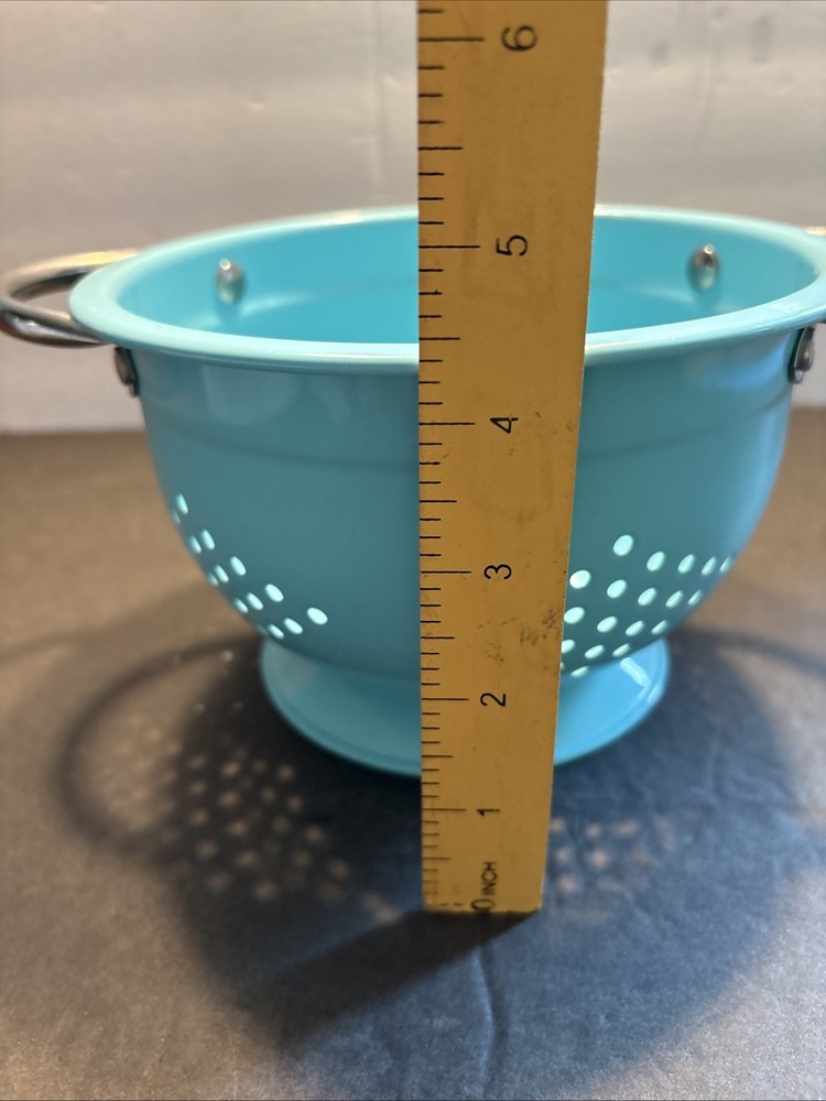 Turquoise Small Metal Enamelware Colander( S4)
