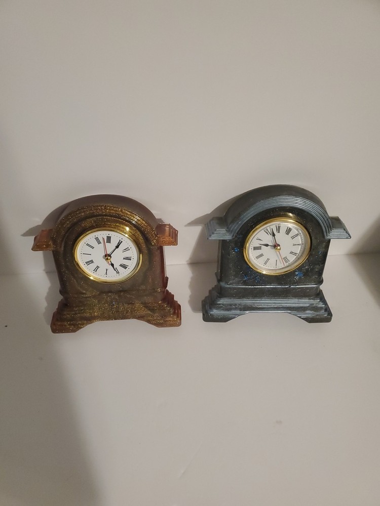 2 Mantel Clocks 6 Tall Battery Operated Both Work Tested
