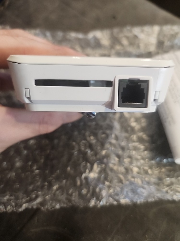 Johnson Controls NSB8BTN041-0 TEMP WHITE SENSOR NO LOGO