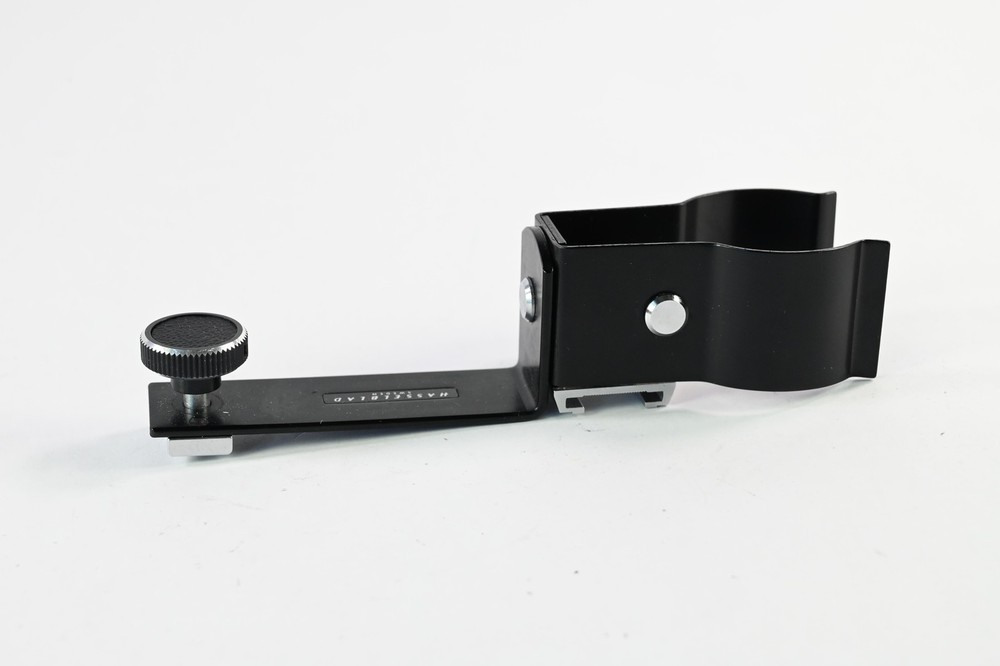 Hasselblad 45039 Adjustable Flash Shoe Pistol Grip Attach. Bracket #G044