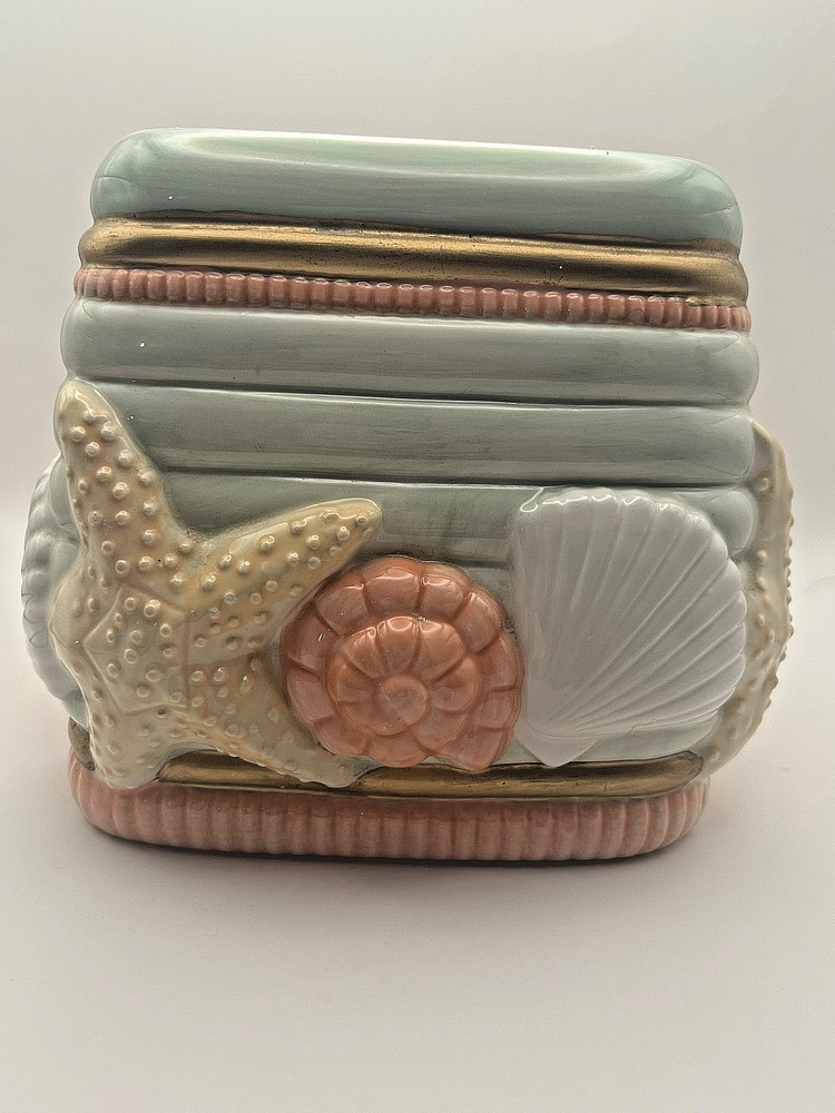 Vintage 1980's Sharry Holiday Ceramic Tissue Box - Seashell/Nautical