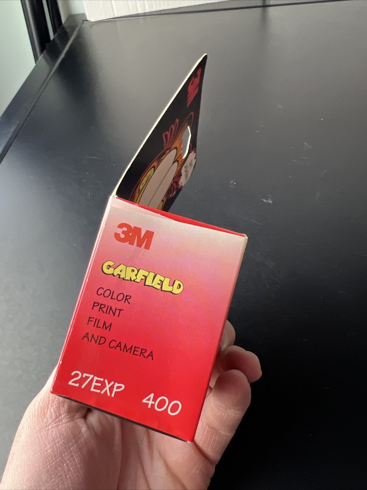 Garfield Disposable Camera 27exp Expired 1998 Red Package Version