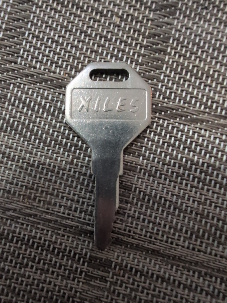 Niles 1707 Key