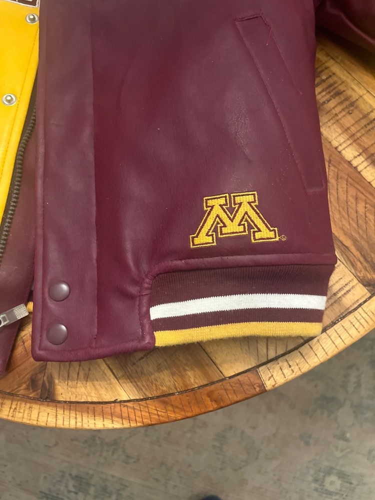 MightyMac Youth Small Minnesota Jacket
