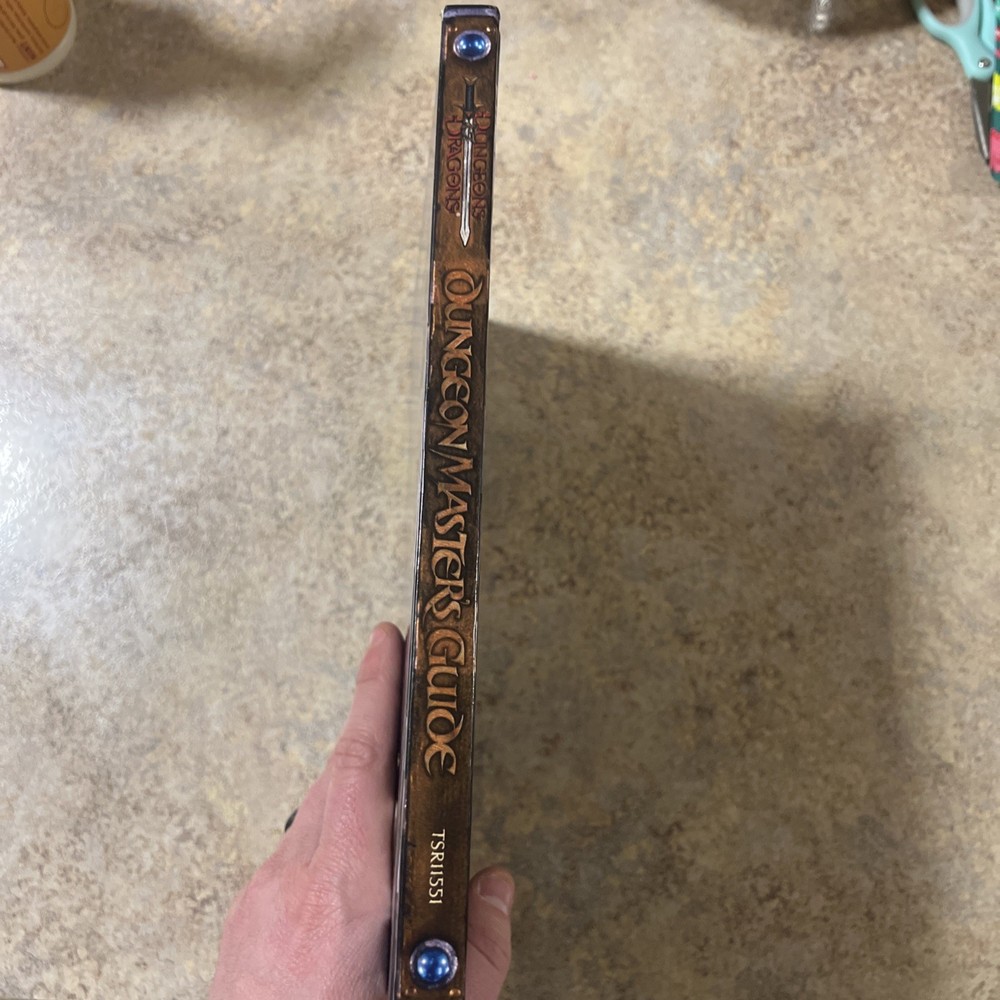 Dungeon And Dragons Dungeon Master’s Guide Core Rulebook II, First Print 2000