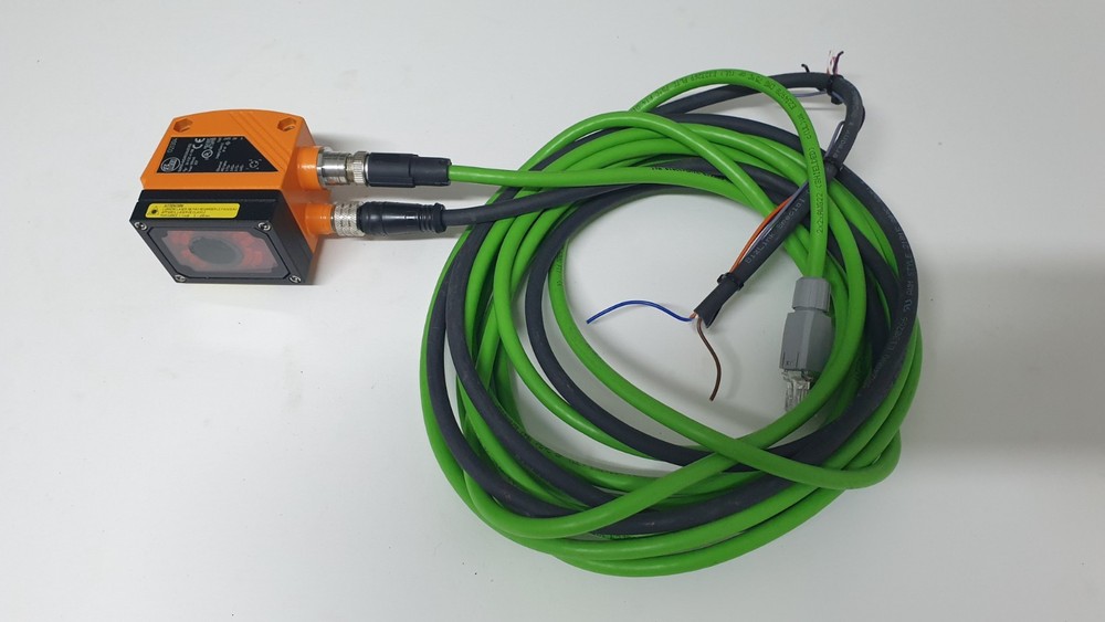 ifm 021304 O2IROS-G/D/RS232/E1/E2 Vision Sensor Camera w/ Cables