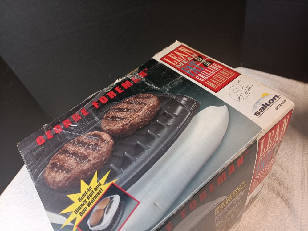 George Foreman "Lean Mean Fat Reducing Grilling Machine" GR10ABW New Open Box