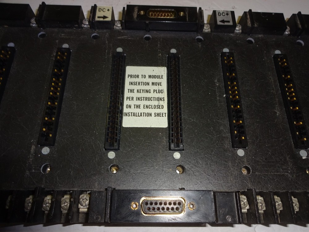 TEXAS INSTRUMENTS 6MT50 I/O MOUNTING BASE