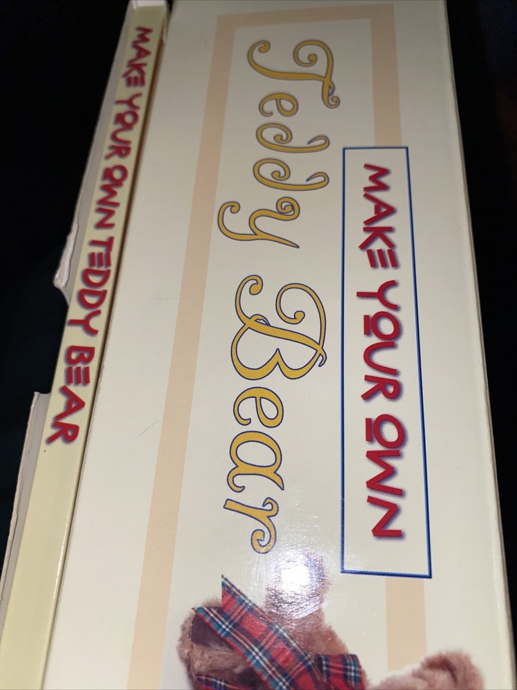 MAKE YOUR OWN TEDDY BEAR Book And Kit