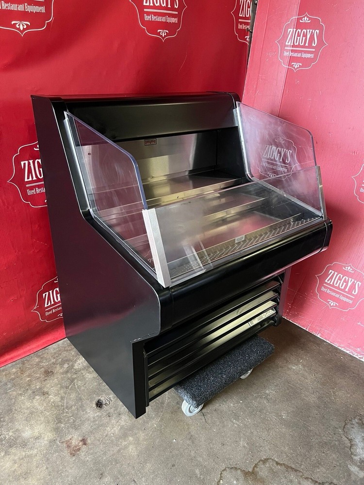 36” True THAC-36 open grab and go display cooler