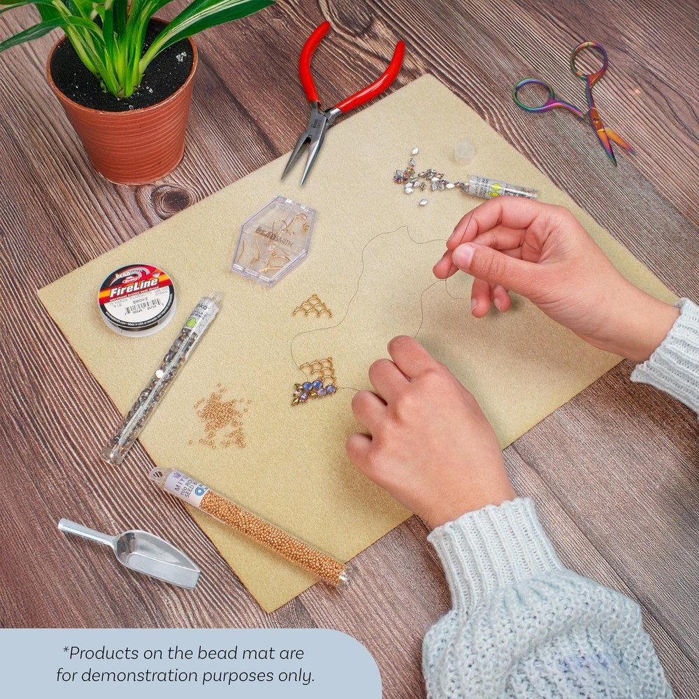 The Beadsmith Beading Mats Set – Double-Sided Stringing Work Mats, 3-Pack, 11...