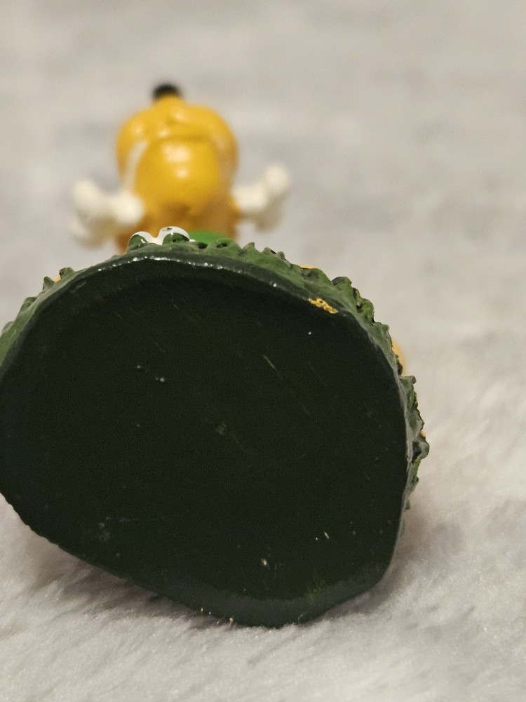 Disney Miniature Plastic Garden Figurine Pluto 2-1/2"